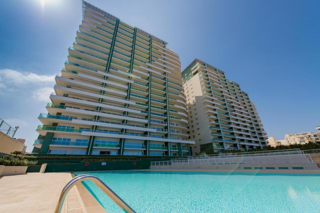 Luxury Apt W/ Side Seaviews And Pool, Top Location Слима Экстерьер фото